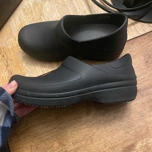 Croc nursing shoes